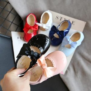 Chaussures en cuir PU doux avec nœud papillon pour bébé et enfant,sandales respirantes pour fille en bas âge, nouveauté été, mode 2020,